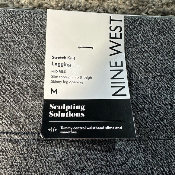 NWT women’s Nine West sealed tummy control ponte leggings SZ Medium - Picture 4 of 6